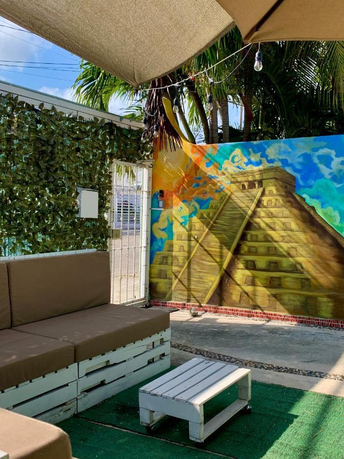 Villa Leo Cancun Downtown Bagian luar foto