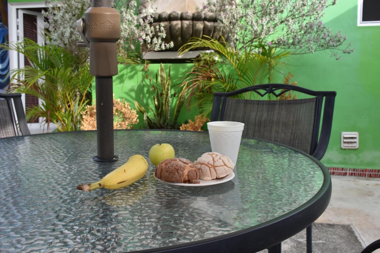 Villa Leo Cancun Downtown Bagian luar foto